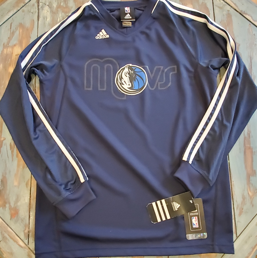 Mavericks basketball pullover
